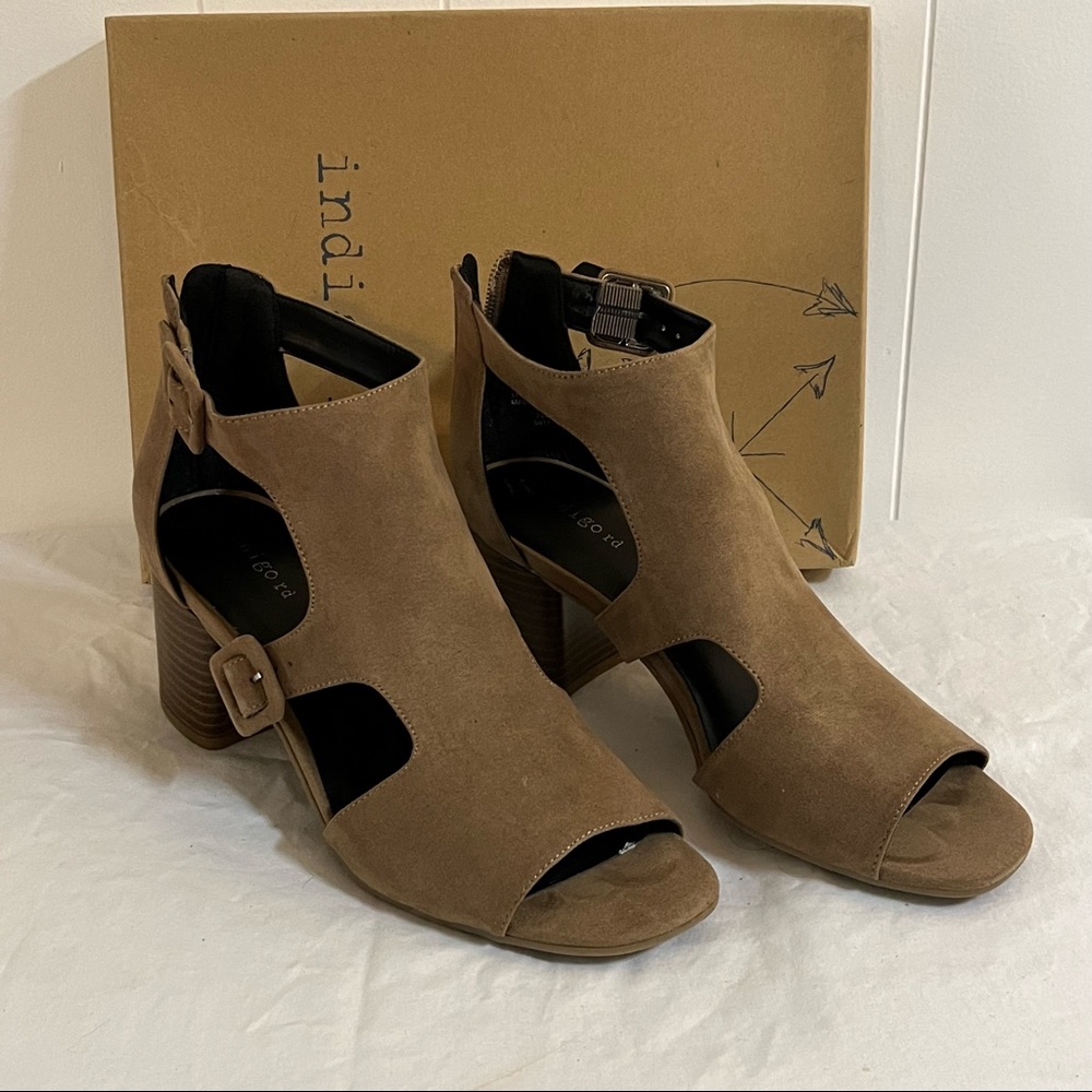 Tan open-toed block heels suede with buckles summer shoes with zipper